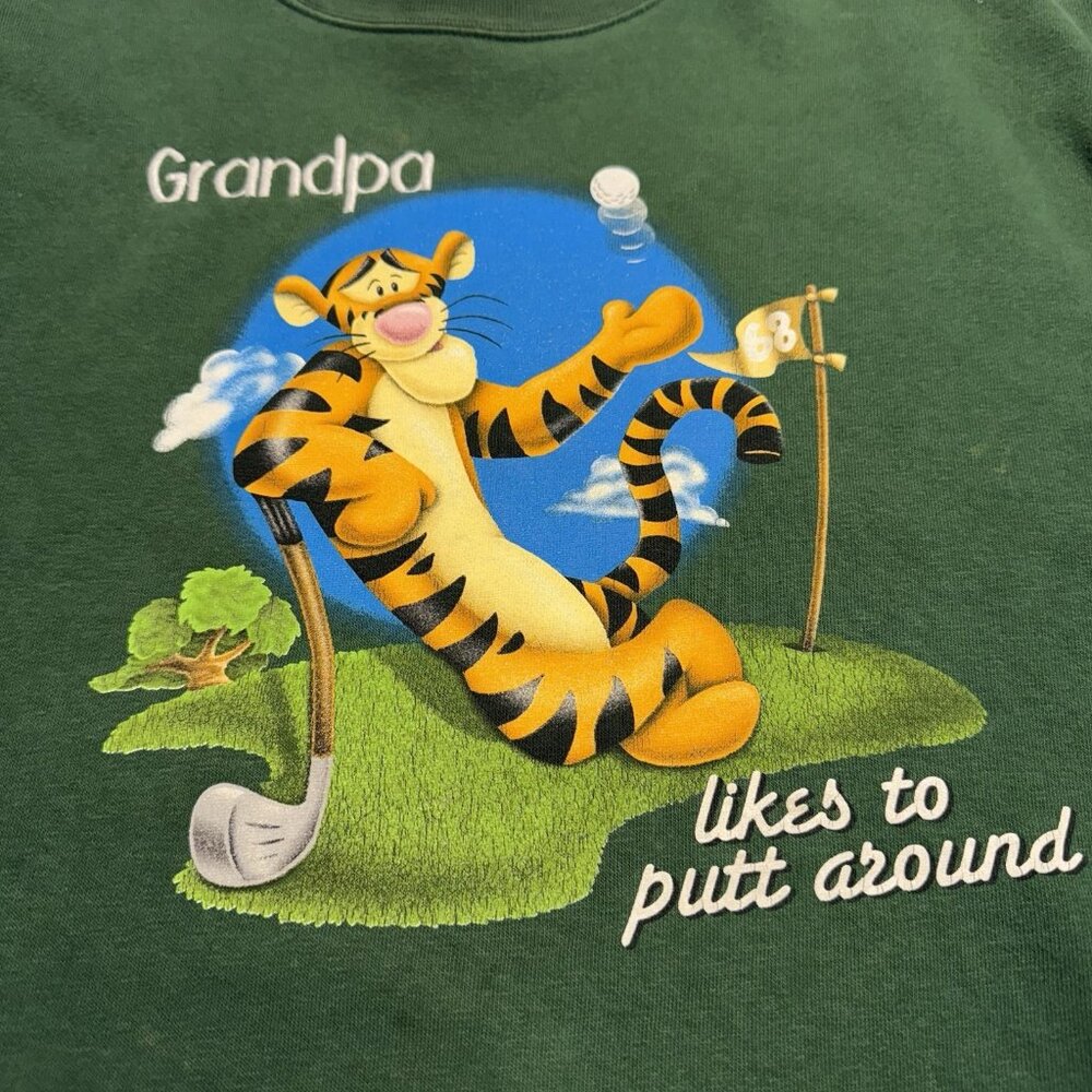 Vintage Disney Tigger Golf Sweatshirt Mens L 23x26.5 Green Crew Neck Grandpa Y2K - Picture 3 of 15
